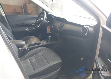 2021 Nissan Kicks Sv Xtronic Cvt from USA, damaged, VIN 3N1CP5CVXML542005